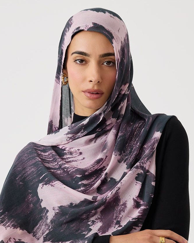 وشاح جديد وصل حديثًا